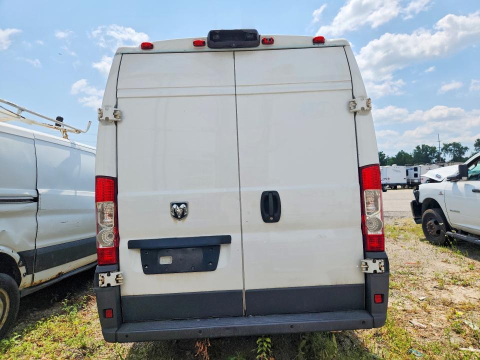 62972786 :رقم المزاد ، 3C6URVJG1JE135651 vin ، 2018 Ram Promaster 3500 مزاد بيع
