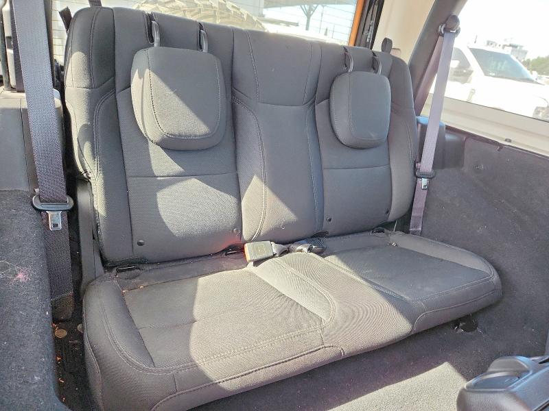 60235826 :رقم المزاد ، 1C4GJXAN2NW144944 vin ، 2022 Jeep Wrangler مزاد بيع