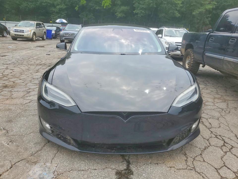 2017 Tesla Model S მანქანა იყიდება აუქციონზე, vin: 5YJSA1E2XHF189680, აუქციონის ნომერი: 62626916