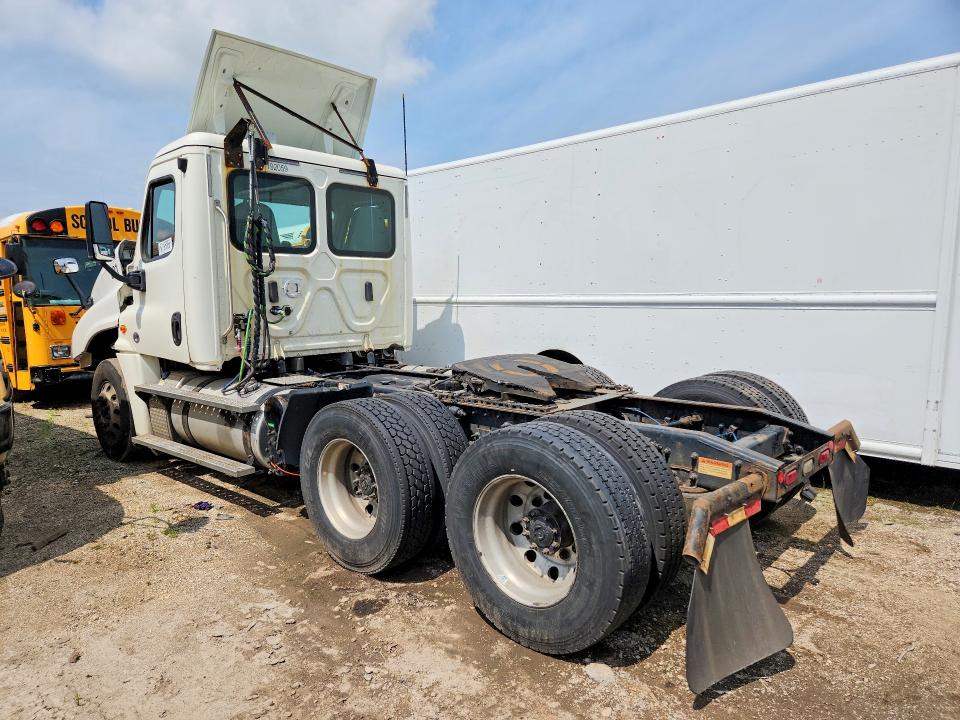 2018 Freightliner Cascadia 125 მანქანა იყიდება აუქციონზე, vin: 3AKJGEDV3JSJW1569, აუქციონის ნომერი: 60195956