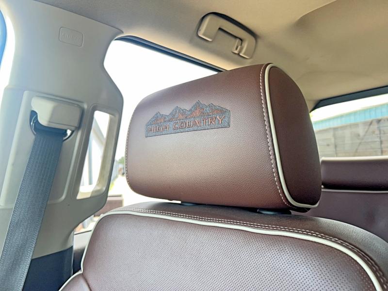 62004076 :رقم المزاد ، 1GC1KXE88FF617187 vin ، 2015 Chevrolet Silverado مزاد بيع