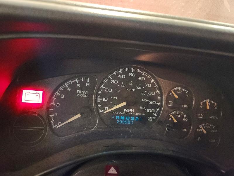 Продажа на аукционе авто 2001 Chevrolet Silverado, vin: 2GCEK19V511401666, номер лота: 61885676