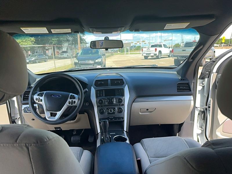 Продажа на аукционе авто 2015 Ford Explorer, vin: 1FM5K8B80FGA41743, номер лота: 60895426