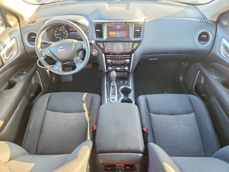 62814686 :رقم المزاد ، 5N1DR2MM0HC687762 vin ، 2017 Nissan Pathfinder مزاد بيع