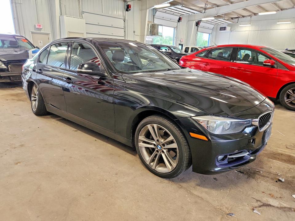 2013 Bmw 328 მანქანა იყიდება აუქციონზე, vin: WBA3B3C52DF537906, აუქციონის ნომერი: 59793206