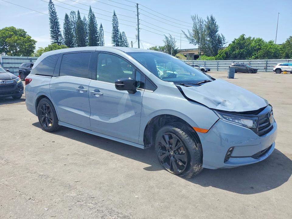 61210086 :رقم المزاد ، 5FNRL6H76RB053402 vin ، 2024 Honda Odyssey مزاد بيع