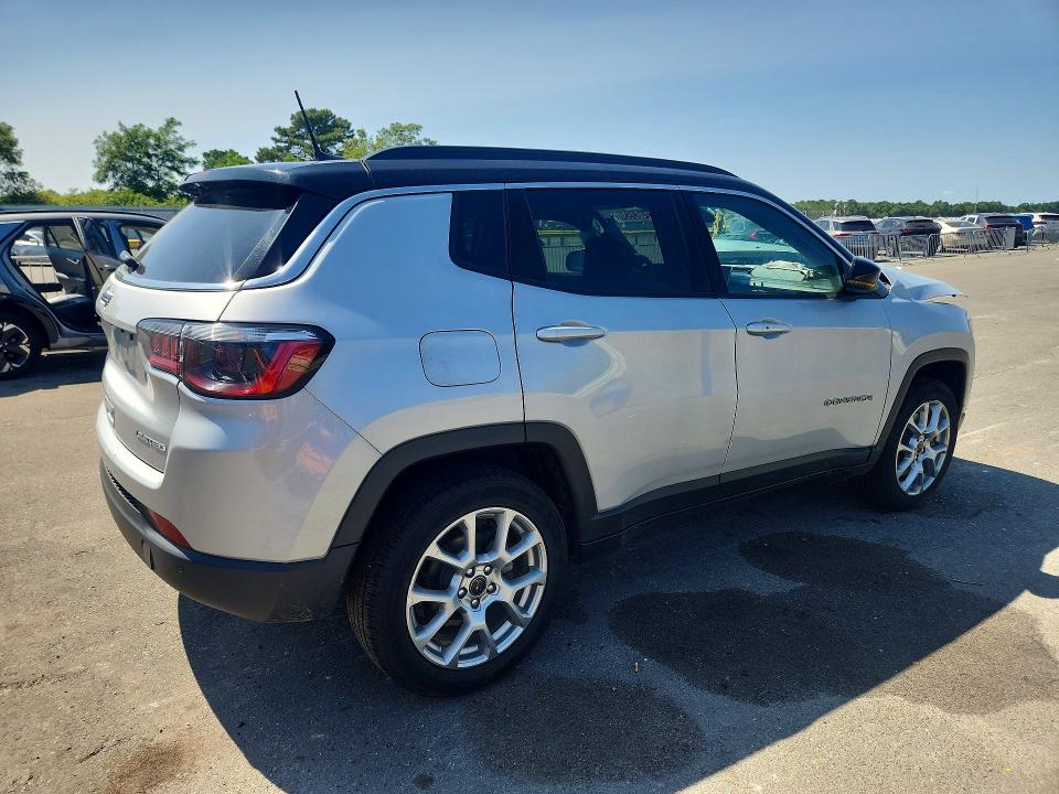 62462536 :رقم المزاد ، 3C4NJDCN2ST513077 vin ، 2025 Jeep Compass مزاد بيع