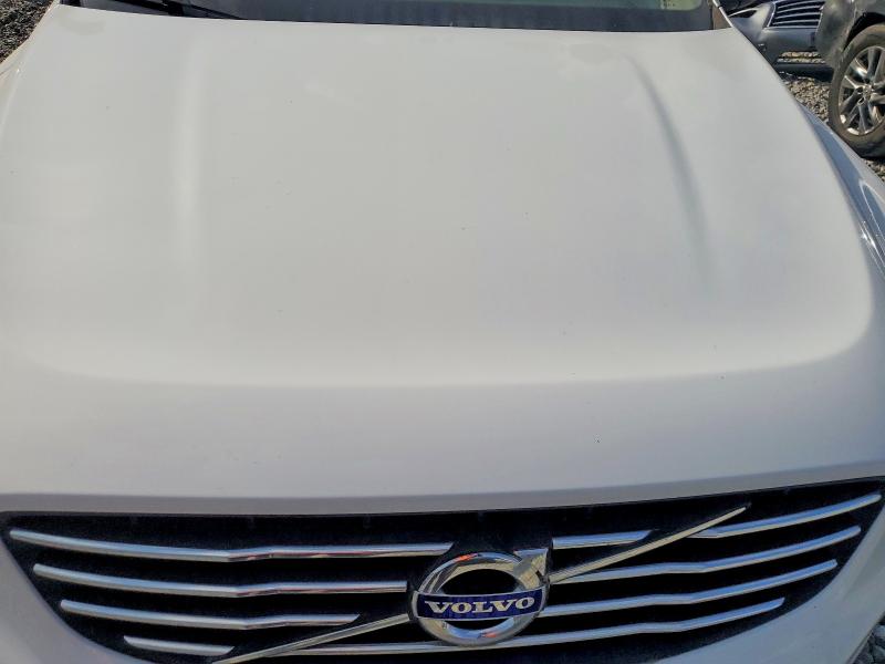 2015 Volvo Xc60 მანქანა იყიდება აუქციონზე, vin: YV4902RC8F2571598, აუქციონის ნომერი: 61006946