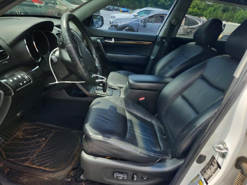 61874966 :رقم المزاد ، 5XYKW4A20DG311443 vin ، 2013 Kia Sorento مزاد بيع