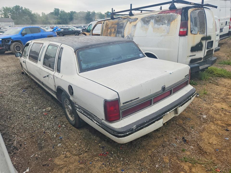 Aukcja sprzedaży 1995 Lincoln Town Car, vin: 1LNLM81W9SY624754, numer aukcji: 62235936