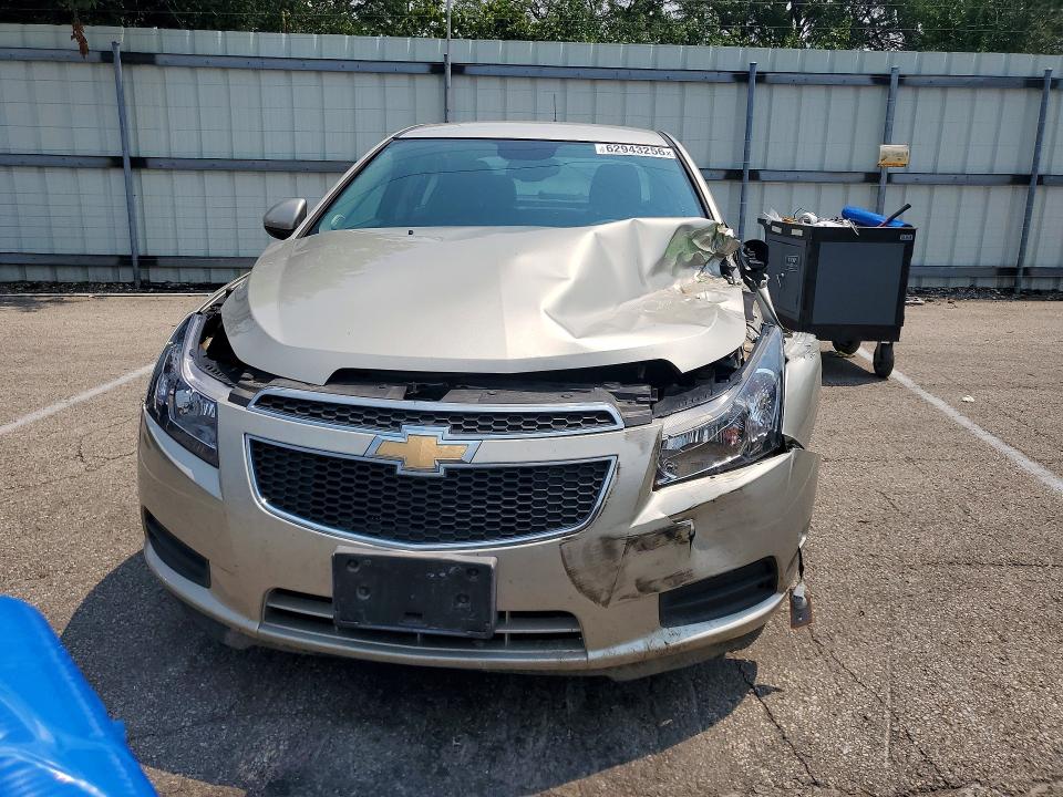 Продажа на аукционе авто 2014 Chevrolet Cruze, vin: 1G1PC5SB7E7221944, номер лота: 62943256