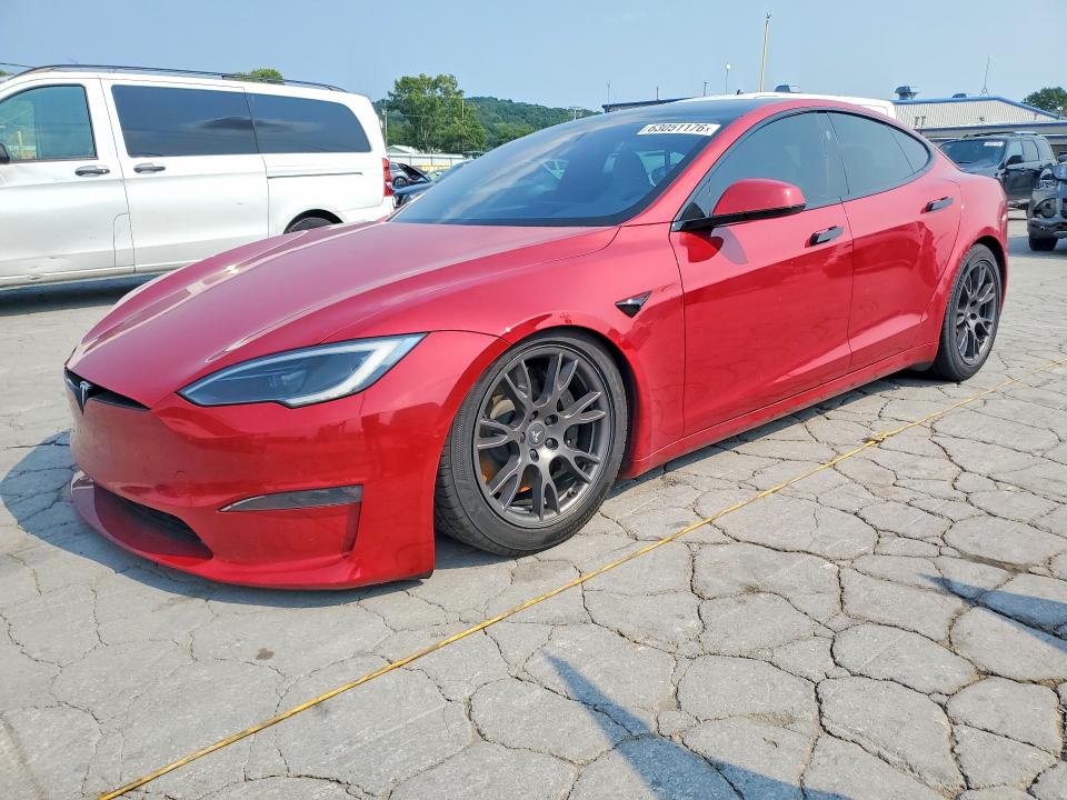 63051176 :رقم المزاد ، 5YJSA1E50NF487290 vin ، 2022 Tesla Model S مزاد بيع