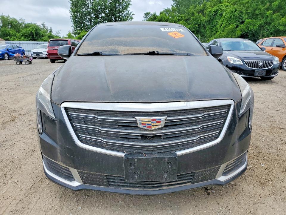 61064366 :رقم المزاد ، 2G61L5S31J9124742 vin ، 2018 Cadillac Xts مزاد بيع