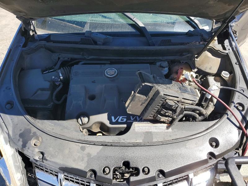 62692936 :رقم المزاد ، 3GYFNAE32ES530534 vin ، 2014 Cadillac Srx مزاد بيع