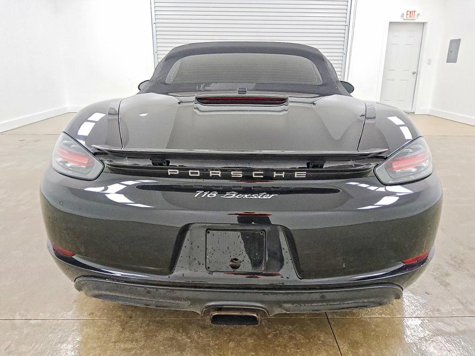 Продаж на аукціоні авто 2019 Porsche Boxster, vin: WP0CA2A8XKS210252, номер лоту: 60696176