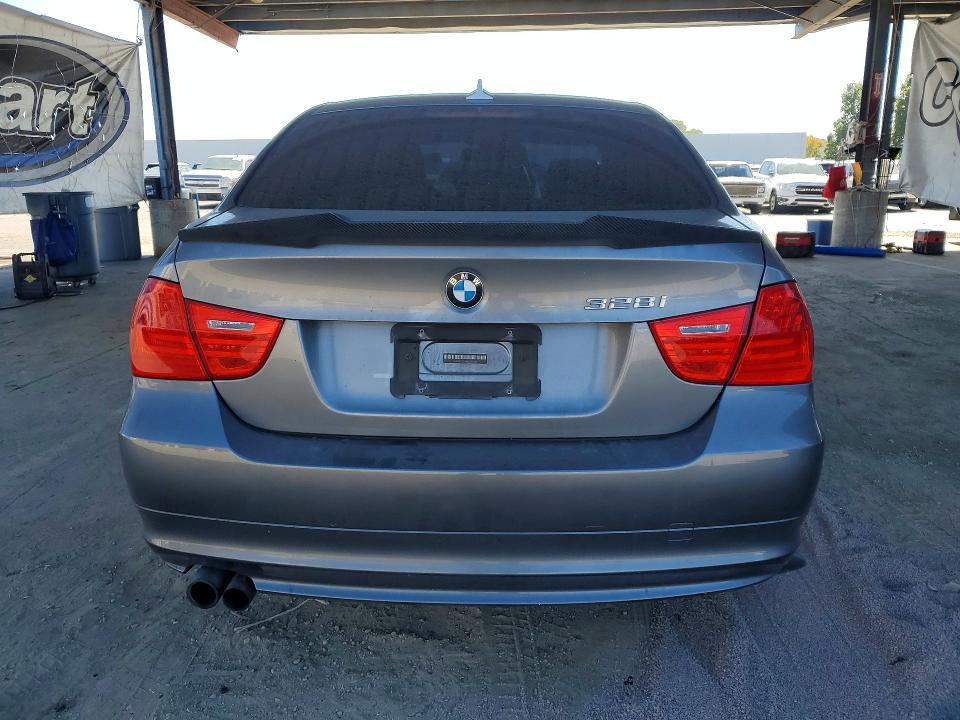2011 Bmw 328 მანქანა იყიდება აუქციონზე, vin: WBAPH7C59BE677901, აუქციონის ნომერი: 61394386