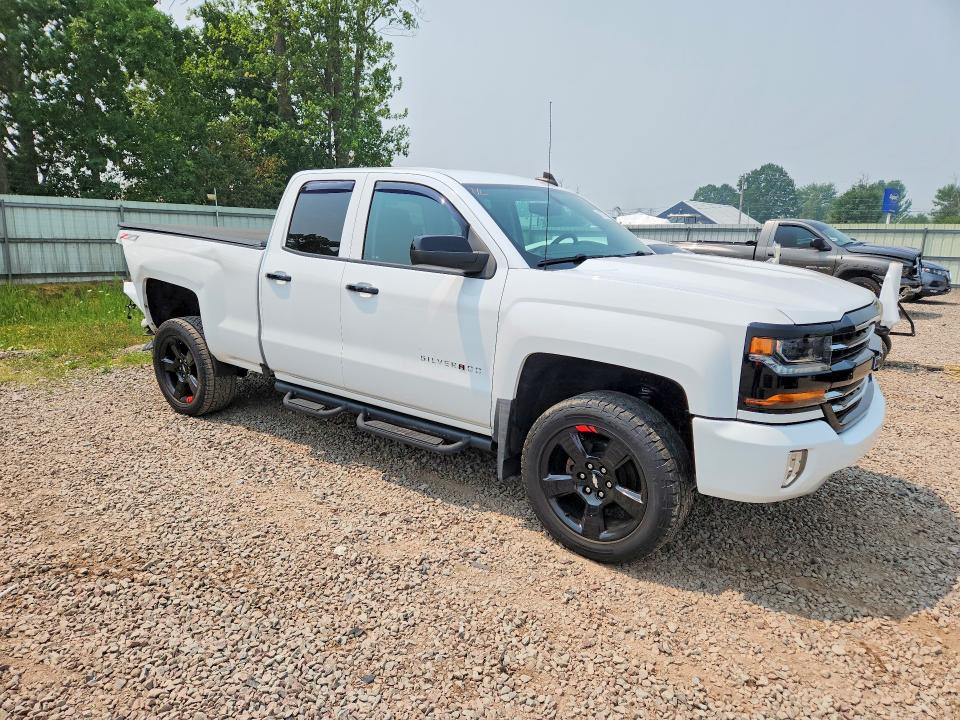 Продаж на аукціоні авто 2017 Chevrolet Silverado, vin: 1GCVKREC7HZ373213, номер лоту: 61387506