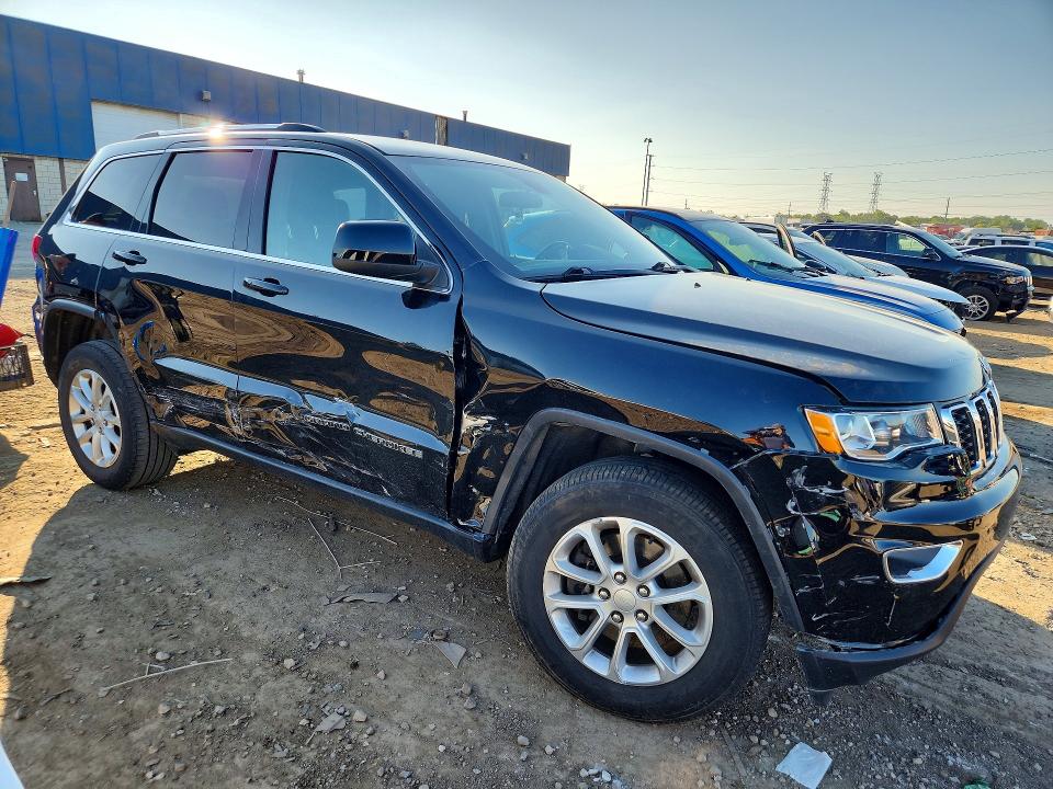 61926016 :رقم المزاد ، 1C4RJFAG5MC828357 vin ، 2021 Jeep Grand Cherokee مزاد بيع