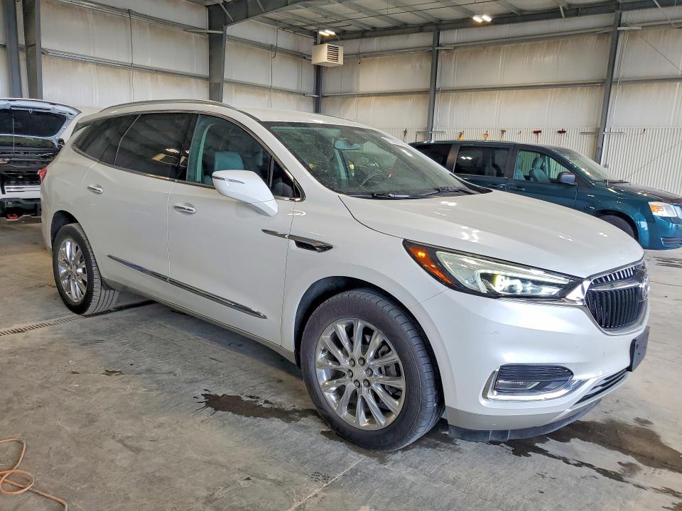 61555876 :رقم المزاد ، 5GAEVAKW6JJ147516 vin ، 2018 Buick Enclave مزاد بيع