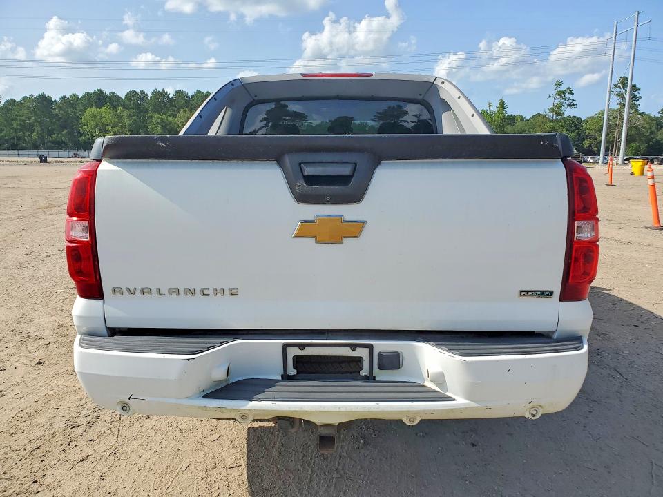 60777216 :رقم المزاد ، 3GNNCFE00AG132544 vin ، 2010 Chevrolet Avalanche مزاد بيع