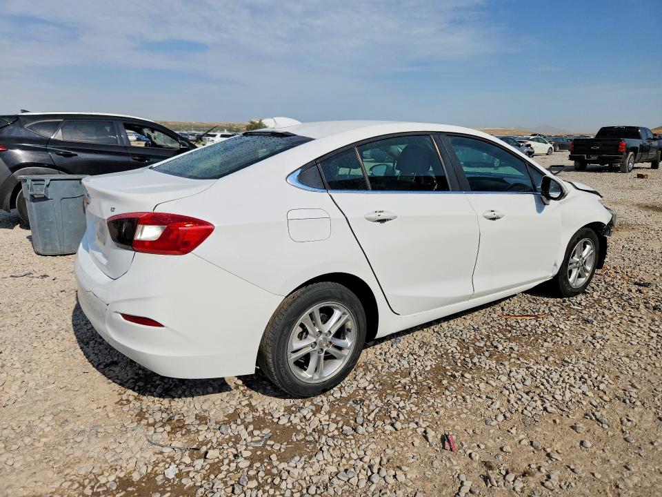 Продажа на аукционе авто 2017 Chevrolet Cruze, vin: 1G1BE5SM6H7243489, номер лота: 60678456