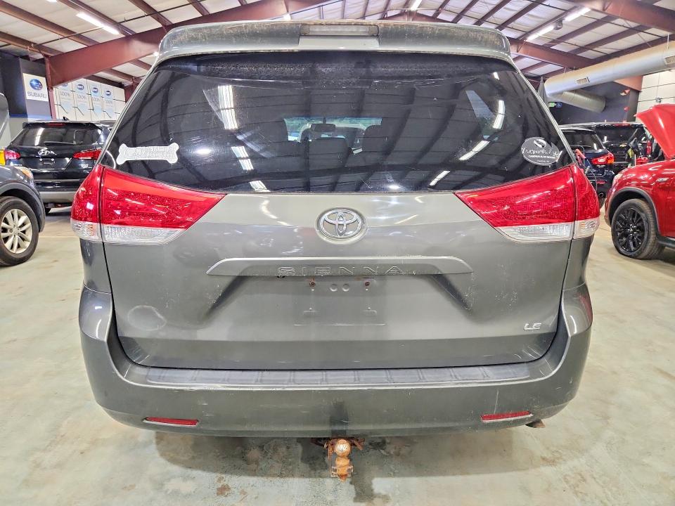 Продаж на аукціоні авто 2011 Toyota Sienna, vin: 5TDKK3DC3BS032658, номер лоту: 62110476