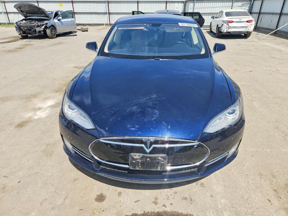 Продажа на аукционе авто 2013 Tesla Model S, vin: 5YJSA1DN9DFP07977, номер лота: 61159226