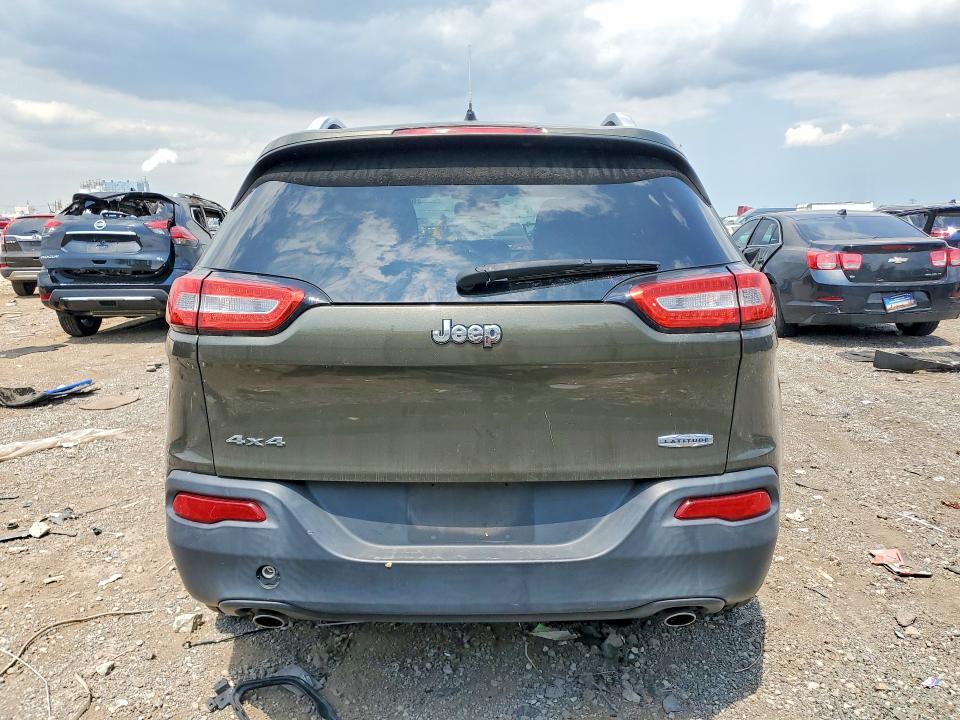 62270986 :رقم المزاد ، 1C4PJMCSXEW258966 vin ، 2014 Jeep Cherokee مزاد بيع