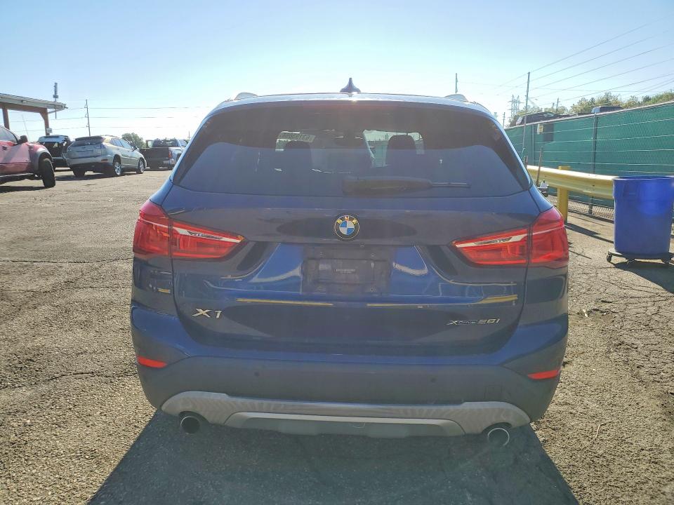 Продаж на аукціоні авто 2018 Bmw X1, vin: WBXHT3C31J5L33882, номер лоту: 63193096