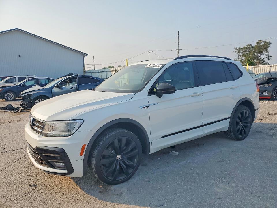 Продаж на аукціоні авто 2021 Volkswagen Tiguan, vin: 3VV2B7AX2MM117557, номер лоту: 61723836