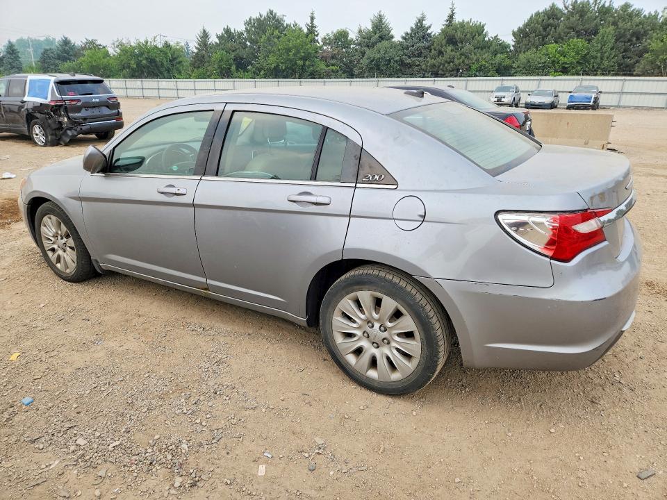 61360396 :رقم المزاد ، 1C3CCBAB0EN122128 vin ، 2014 Chrysler 200 مزاد بيع