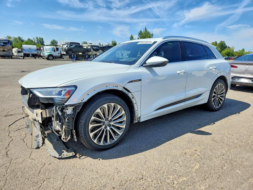 Aukcja sprzedaży 2019 Audi E-tron, vin: WA1VABGE0KB020797, numer aukcji: 85970975