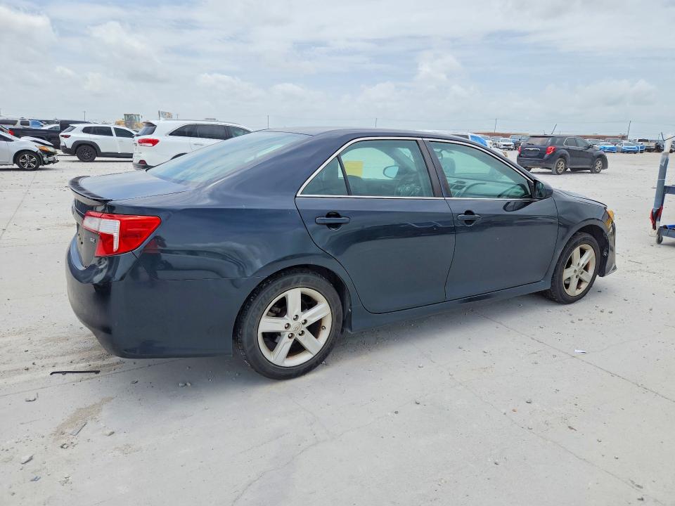 Продаж на аукціоні авто 2014 Toyota Camry, vin: 4T1BF1FK8EU437780, номер лоту: 61680156