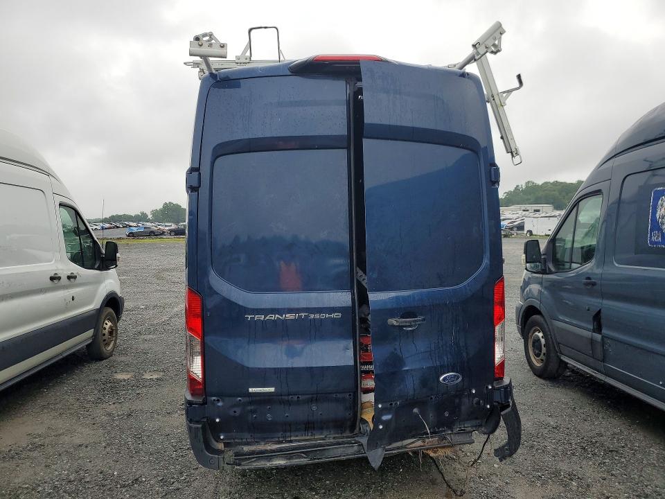 2022 Ford Transit მანქანა იყიდება აუქციონზე, vin: 1FTBF4XG8NKA61870, აუქციონის ნომერი: 60424176