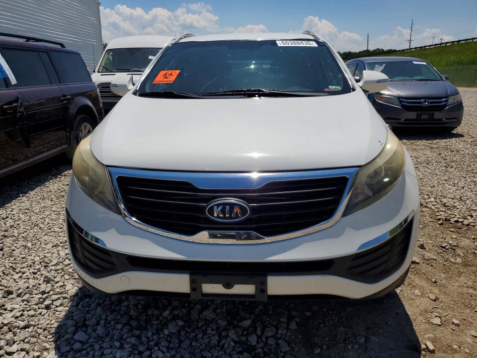 60388436 :رقم المزاد ، KNDPBCA28B7038080 vin ، 2011 Kia Sportage مزاد بيع
