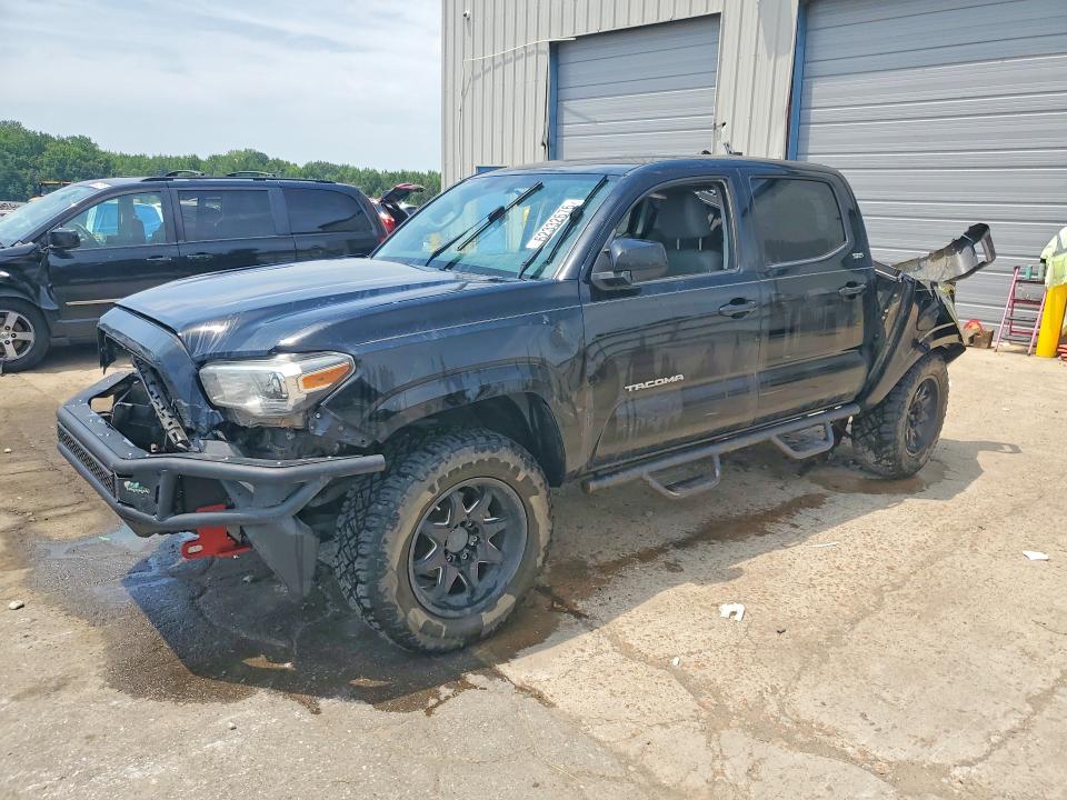 62332676 :رقم المزاد ، 5TFCZ5ANXGX005430 vin ، 2016 Toyota Tacoma مزاد بيع