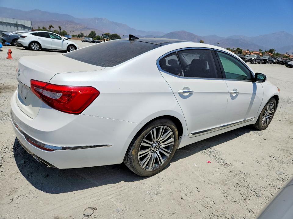59826446 :رقم المزاد ، KNALN4D74F5174434 vin ، 2015 Kia Cadenza مزاد بيع