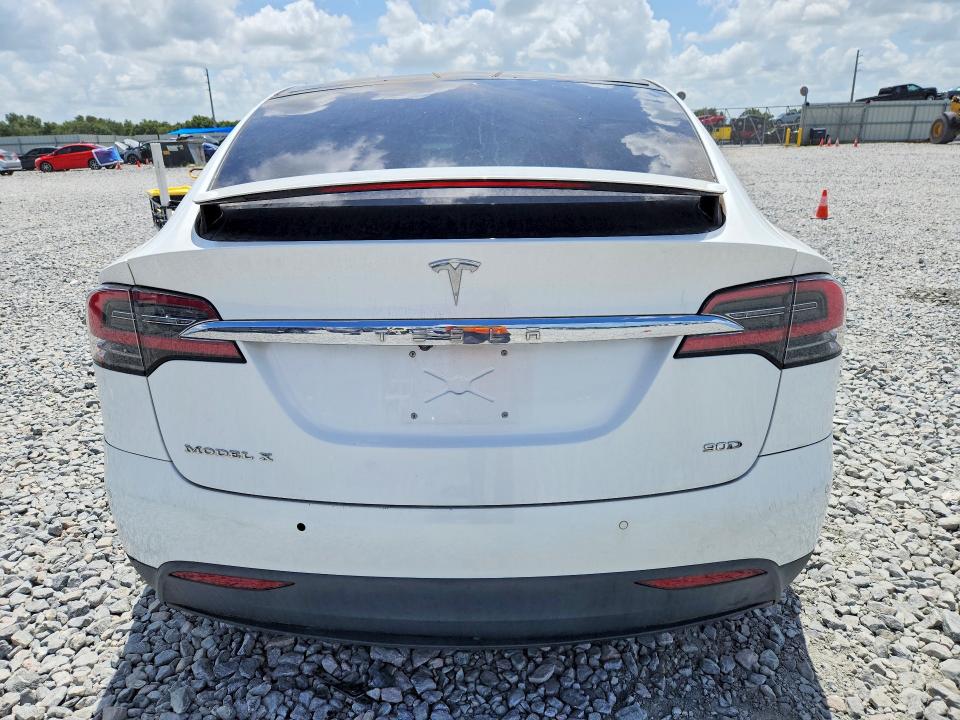 Продажа на аукционе авто 2016 Tesla Model X, vin: 5YJXCBE2XGF027827, номер лота: 59290906