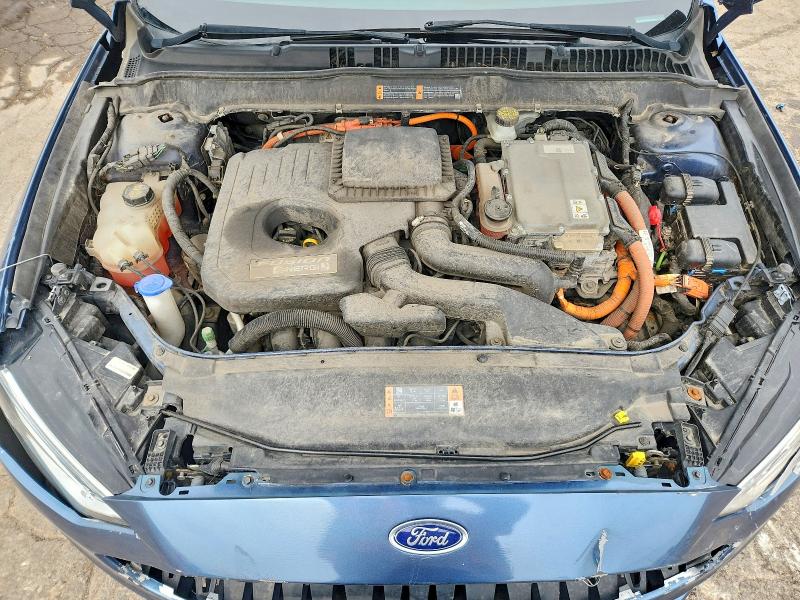 63285616 :رقم المزاد ، 3FA6P0PU9JR105772 vin ، 2018 Ford Fusion مزاد بيع
