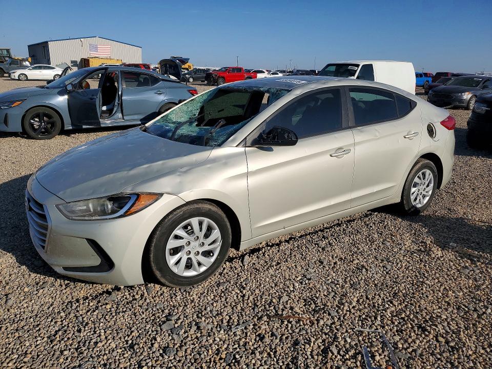 2017 Hyundai Elantra მანქანა იყიდება აუქციონზე, vin: 5NPD74LF7HH081694, აუქციონის ნომერი: 58494916
