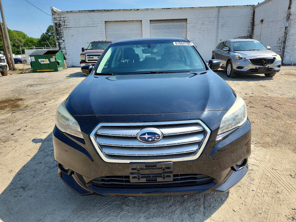 61004786 :رقم المزاد ، 4S3BNAF68H3009132 vin ، 2017 Subaru Legacy مزاد بيع