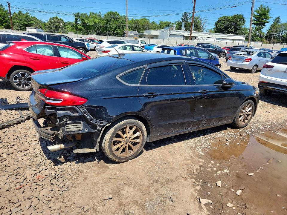 Продажа на аукционе авто 2017 Ford Fusion, vin: 3FA6P0H76HR319153, номер лота: 61338666