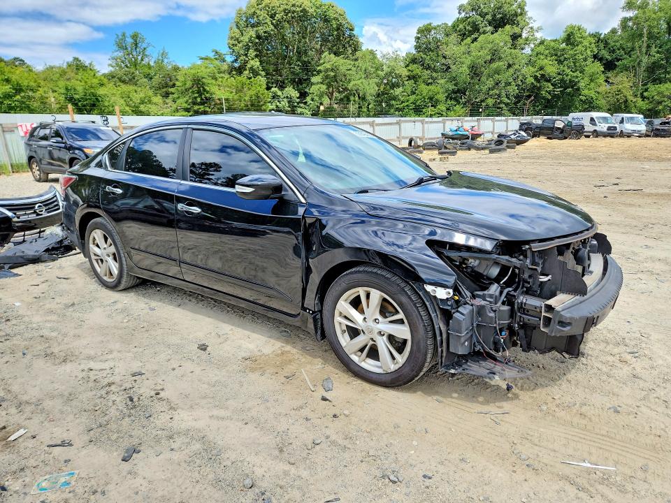 2015 Nissan Altima მანქანა იყიდება აუქციონზე, vin: 1N4AL3AP0FC586026, აუქციონის ნომერი: 63149436