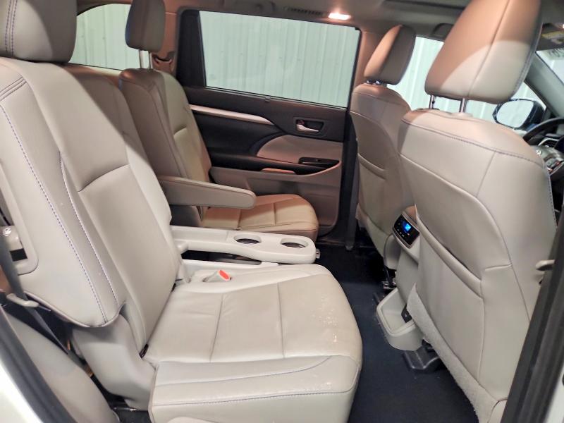 62390226 :رقم المزاد ، 5TDKZRFH5KS314100 vin ، 2019 Toyota Highlander مزاد بيع