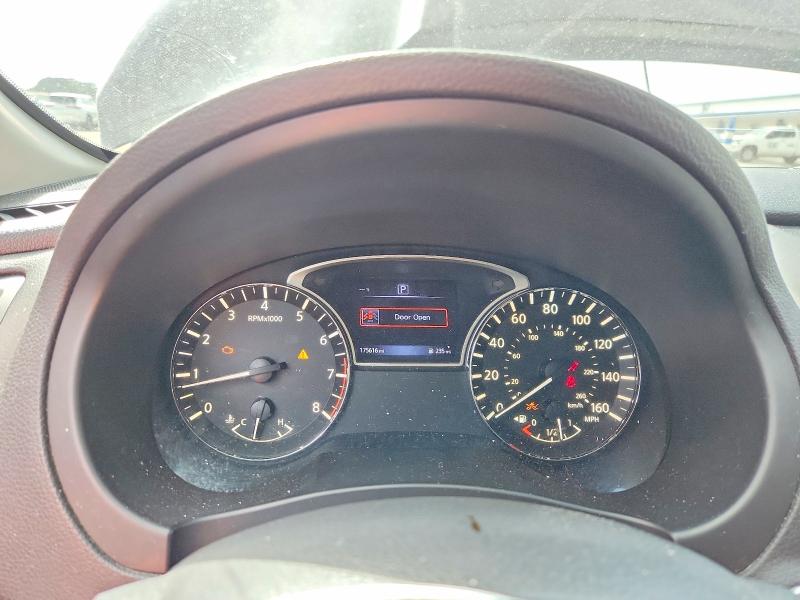 2017 Nissan Altima მანქანა იყიდება აუქციონზე, vin: 1N4AL3AP0HC294055, აუქციონის ნომერი: 62241416
