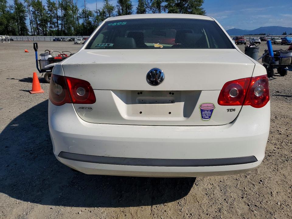 62544746 :رقم المزاد ، 3VWRT71K06M802686 vin ، 2006 Volkswagen Jetta مزاد بيع