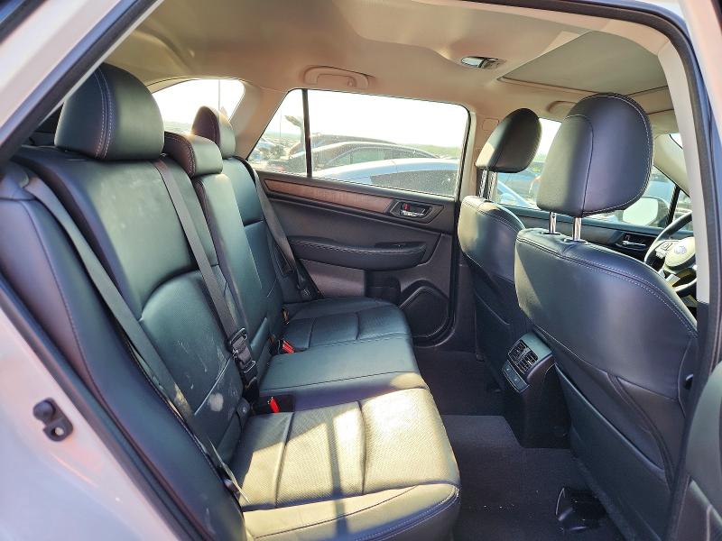 62267856 :رقم المزاد ، 4S4BSANC9H3236194 vin ، 2017 Subaru Outback مزاد بيع