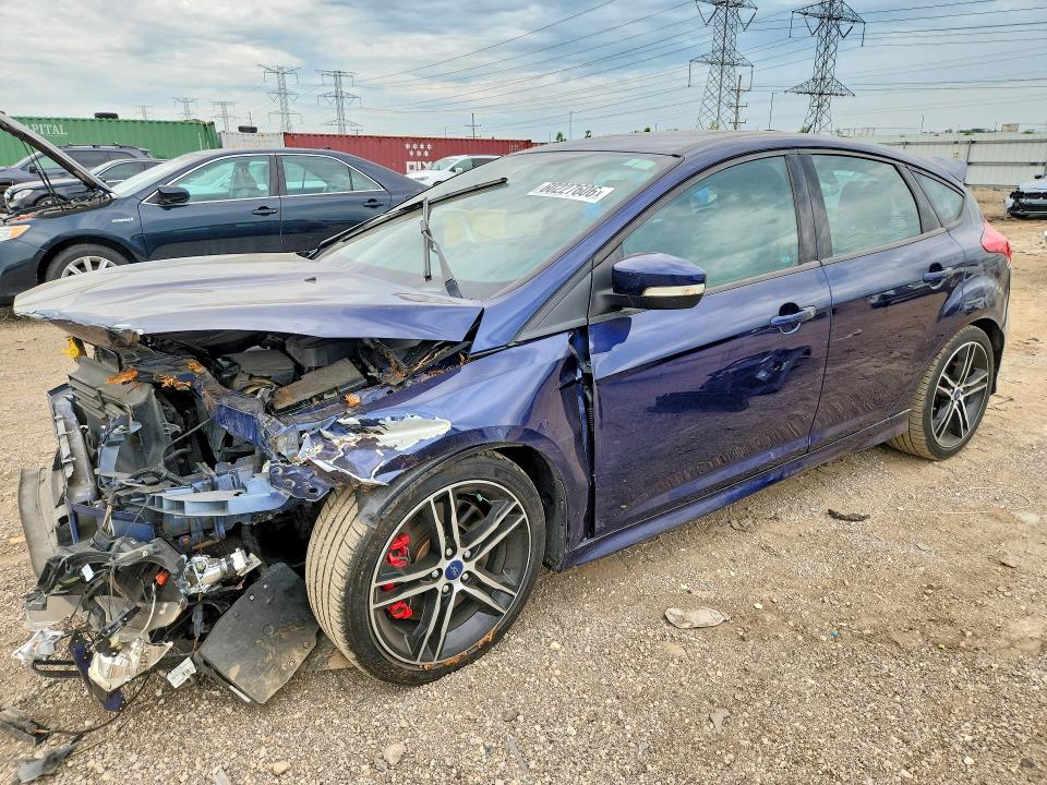 2017 Ford Focus მანქანა იყიდება აუქციონზე, vin: 1FADP3L91HL270136, აუქციონის ნომერი: 60227606