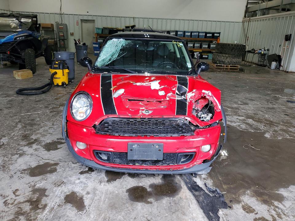 2013 Mini Cooper მანქანა იყიდება აუქციონზე, vin: WMWSV3C55DTY29988, აუქციონის ნომერი: 62213356