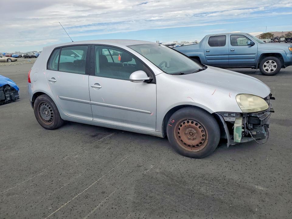 2009 Volkswagen Rabbit მანქანა იყიდება აუქციონზე, vin: WVWDB71K49W138591, აუქციონის ნომერი: 61904536